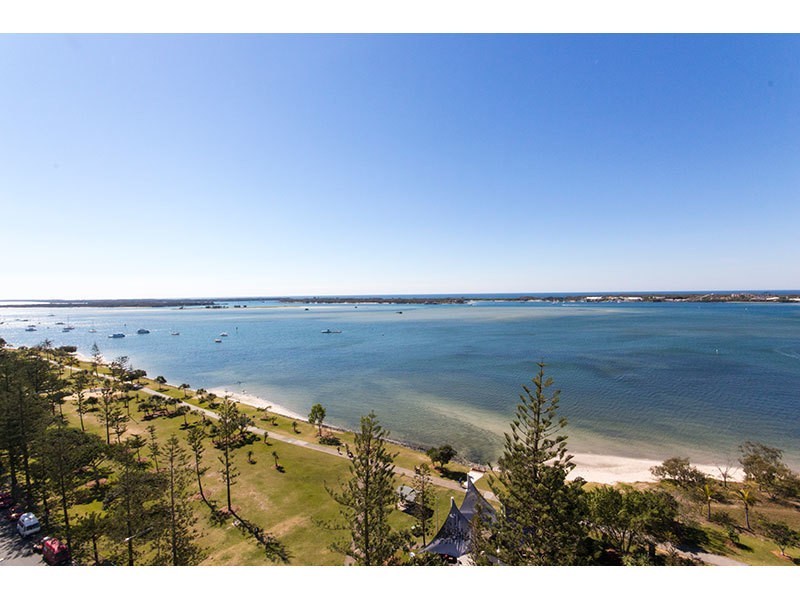 1303/182 Marine Parade, Labrador QLD 4215