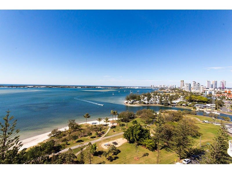 1303/182 Marine Parade, Labrador QLD 4215