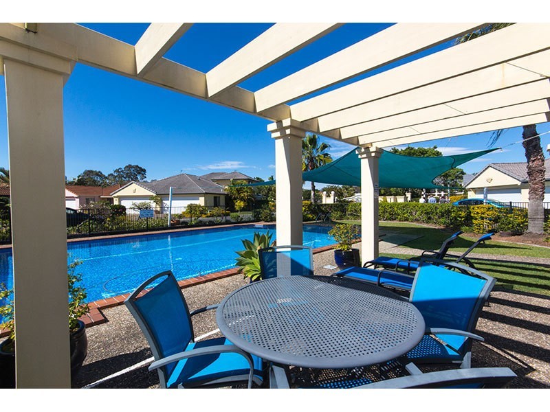 35/4 Bronberg Court, Southport QLD 4215
