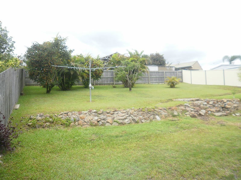 3 Buring Court, Highland Park QLD 4211