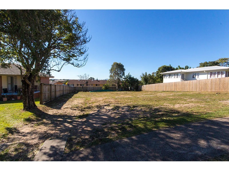 12 Eucalyptus Avenue, Varsity Lakes QLD 4227