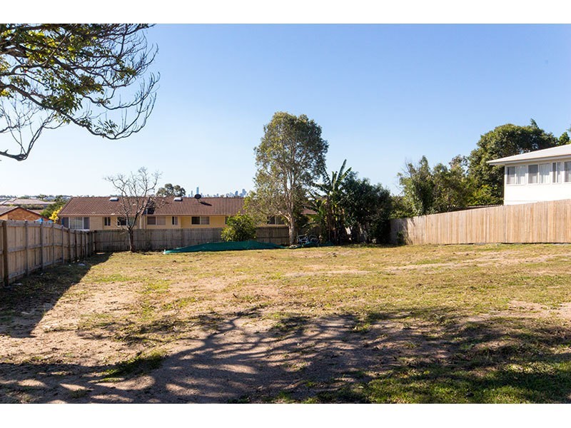 12 Eucalyptus Avenue, Varsity Lakes QLD 4227