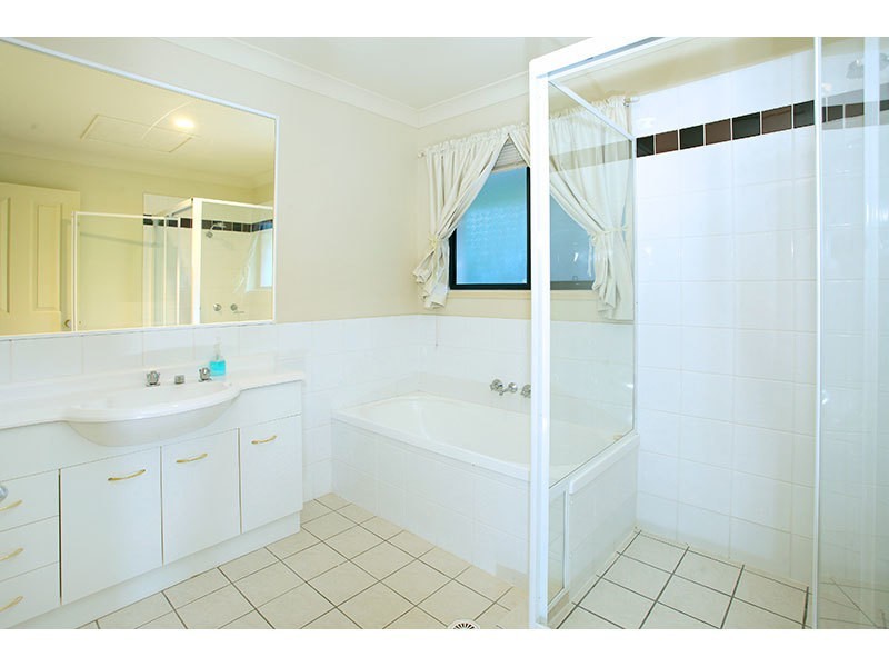 16/20 Paddington Drive, Carrara QLD 4211