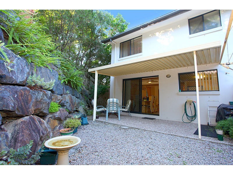 16/20 Paddington Drive, Carrara QLD 4211