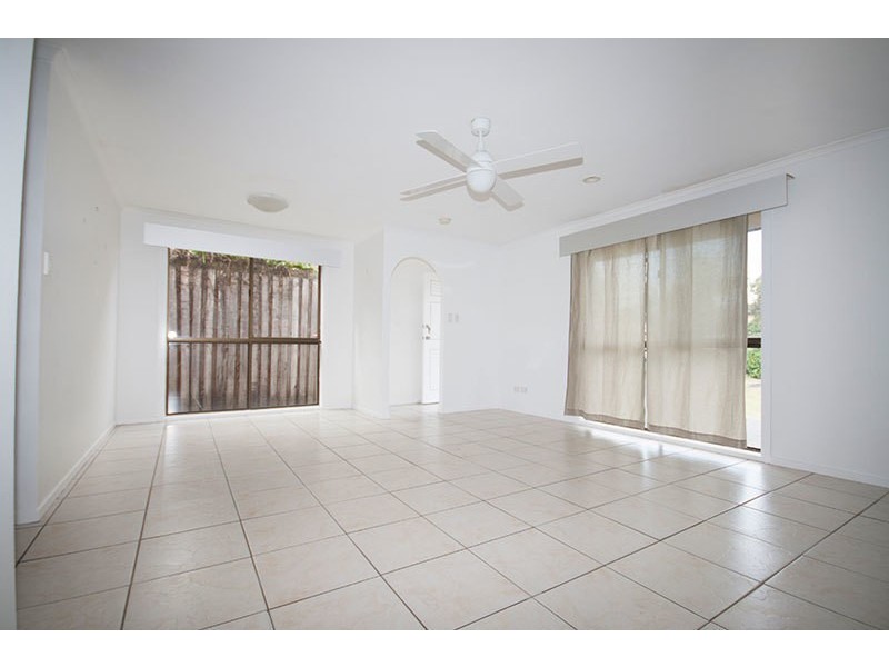 13 Barrine Drive, Worongary QLD 4213