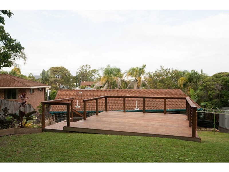13 Barrine Drive, Worongary QLD 4213