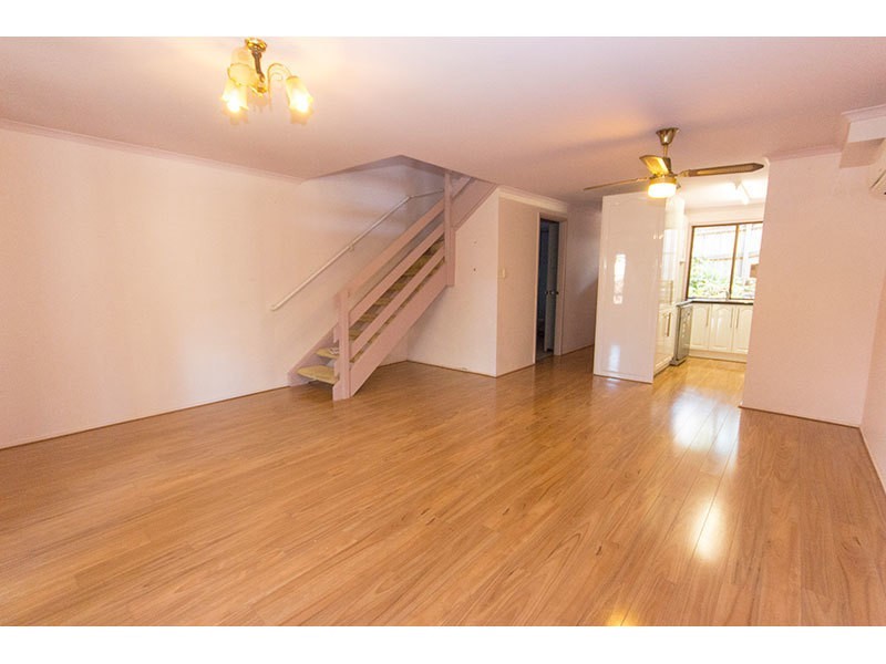 8/8 Mylor Street, Nerang QLD 4211