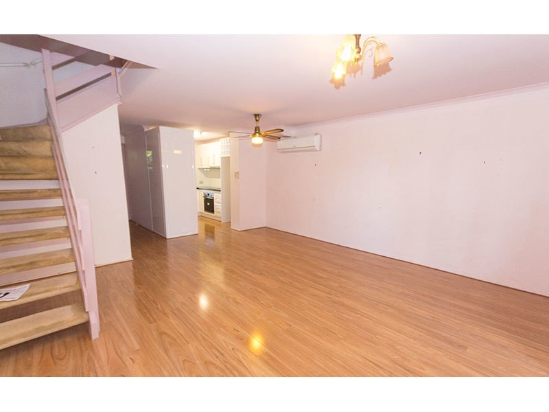 8/8 Mylor Street, Nerang QLD 4211