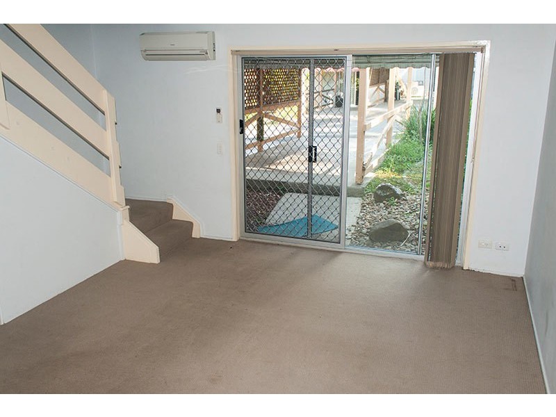 9/11 Martin Street, Nerang QLD 4211