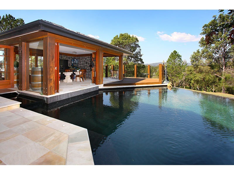 270 Birds Road, Guanaba QLD 4210