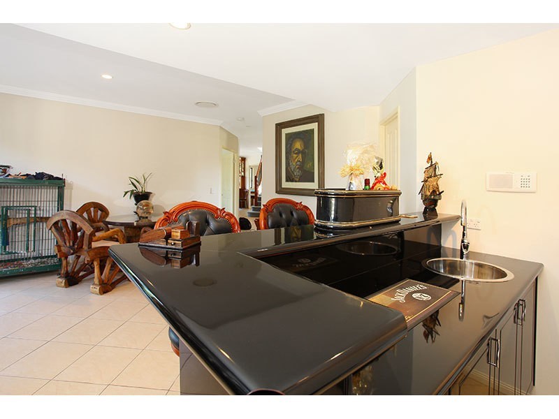 270 Birds Road, Guanaba QLD 4210