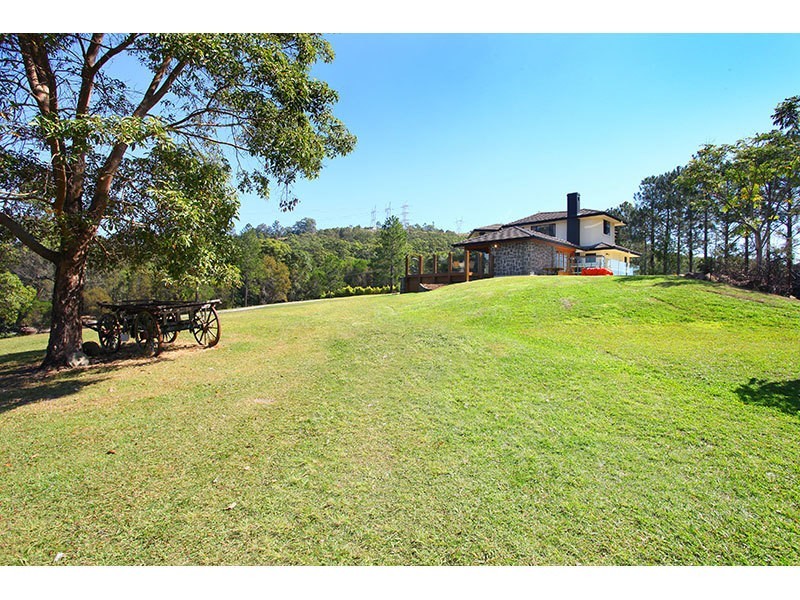 270 Birds Road, Guanaba QLD 4210