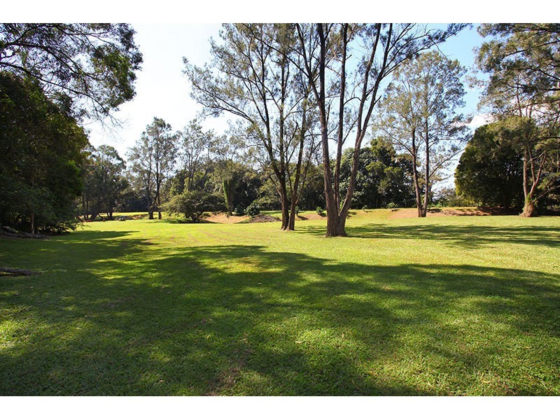 270 Birds Road, Guanaba QLD 4210