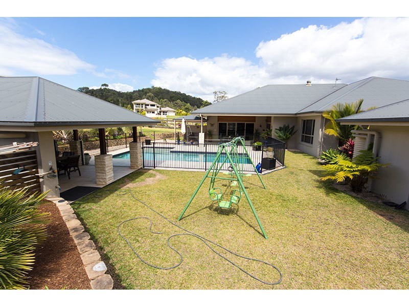 20 Lagoon Park Drive, Maudsland QLD 4210