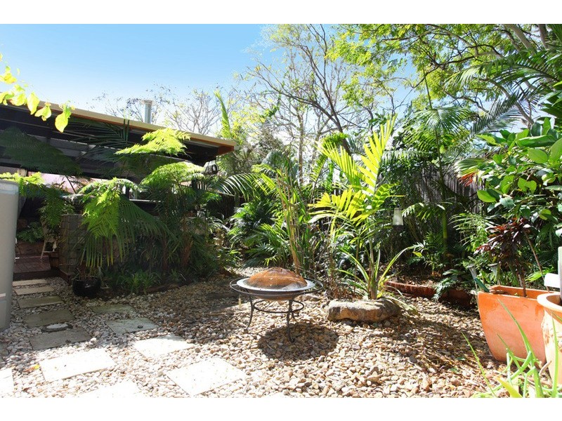 3/8 Ogilvie Crescent, Nerang QLD 4211