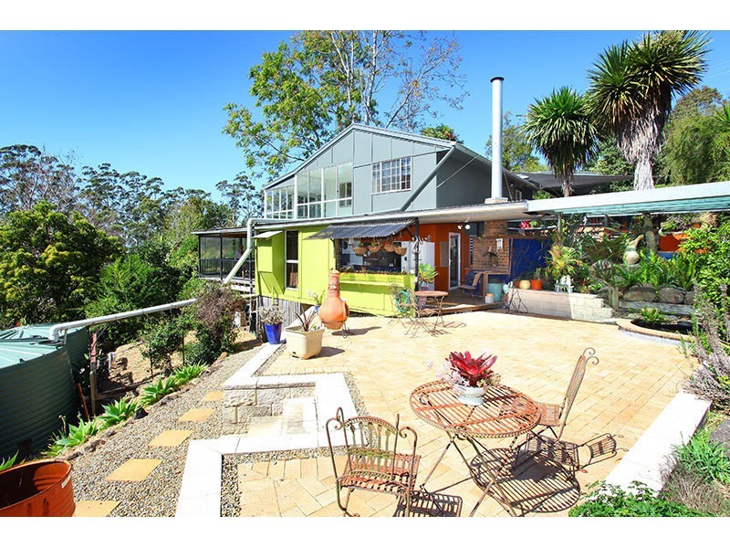 27 North Road, Lower Beechmont QLD 4211