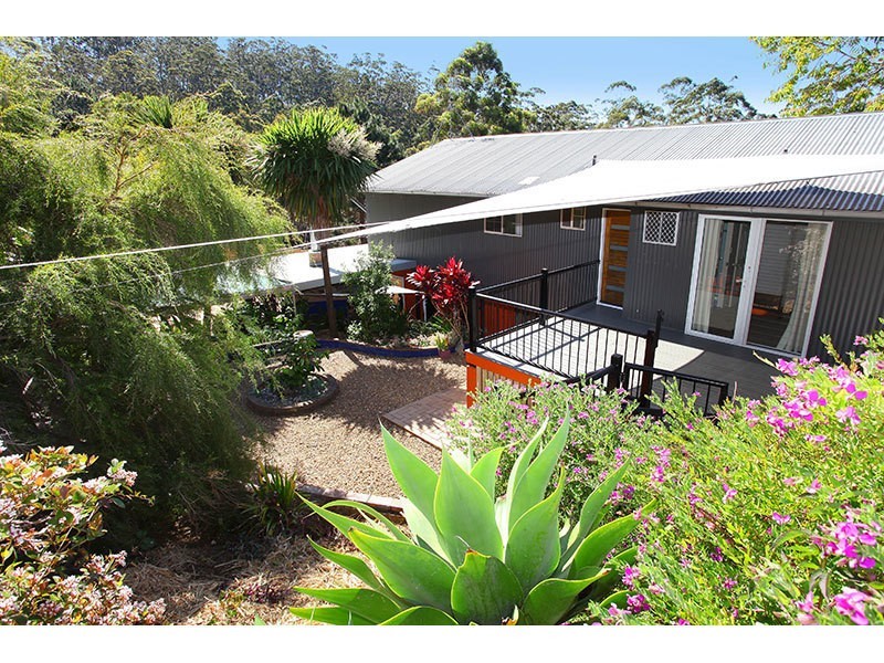 27 North Road, Lower Beechmont QLD 4211