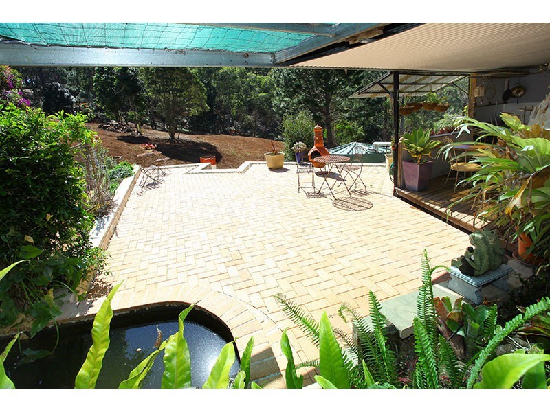 27 North Road, Lower Beechmont QLD 4211