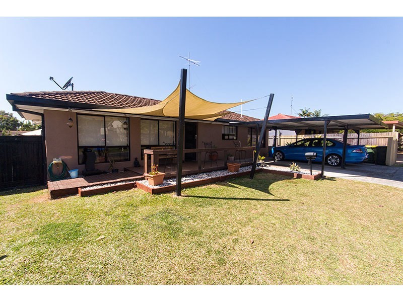 12 The Avenue, Nerang QLD 4211