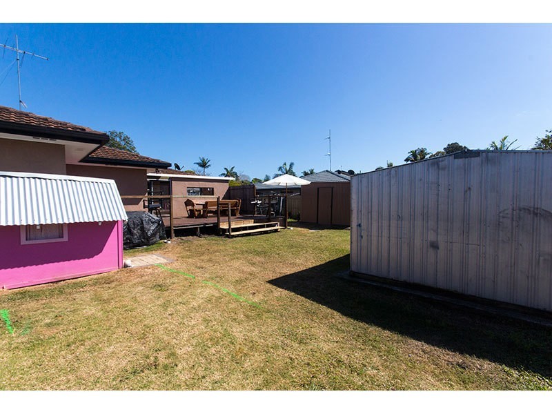 12 The Avenue, Nerang QLD 4211