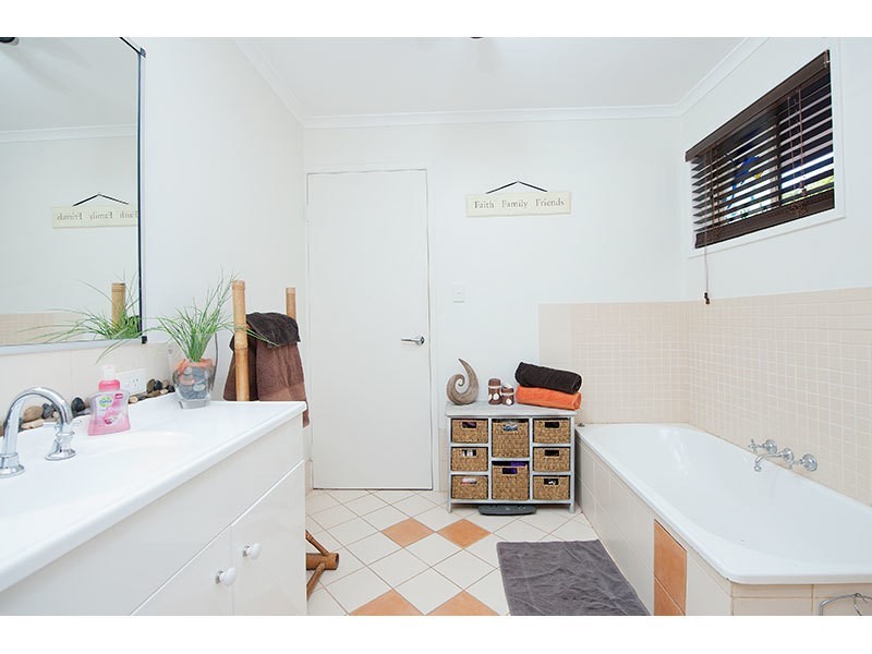 129 Dugandan Street, Nerang QLD 4211