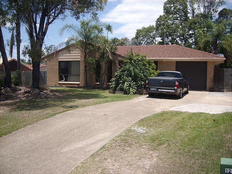 8 Tiley Court, Highland Park QLD 4211