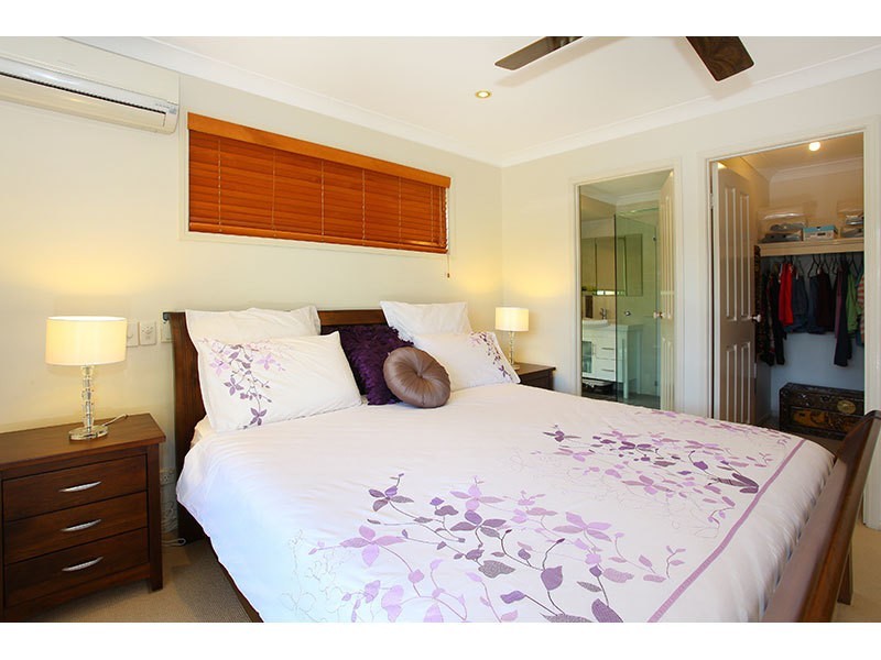 128 Michigan Drive, Oxenford QLD 4210