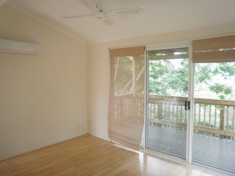 3/2 Kilpatrick Court, Highland Park QLD 4211