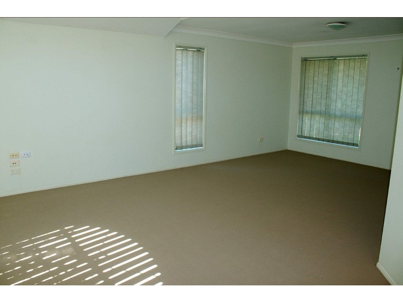 3 Encore Court, Ashmore QLD 4214