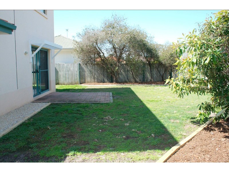 3 Encore Court, Ashmore QLD 4214