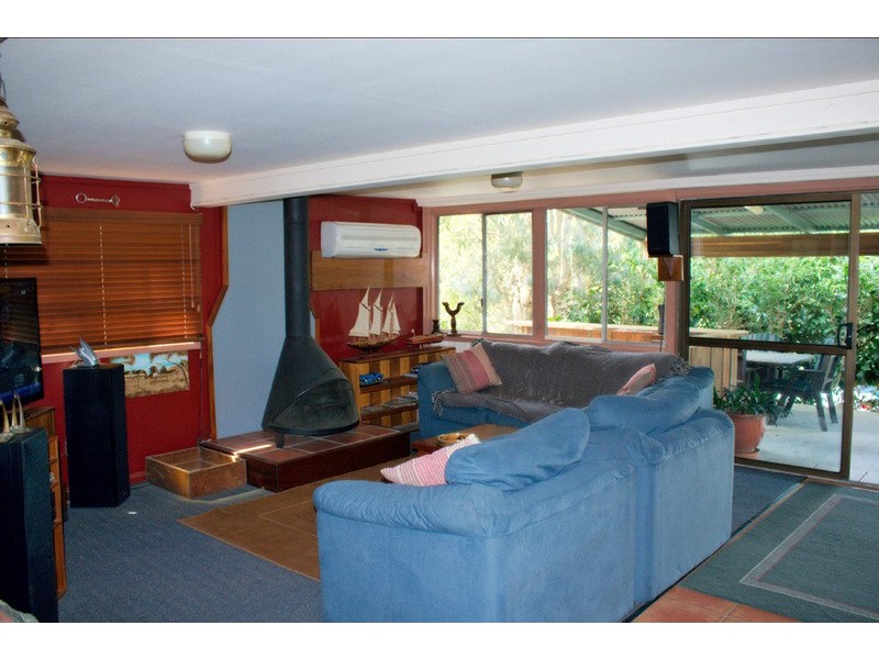 21 Sunvalley Court, Guanaba QLD 4210