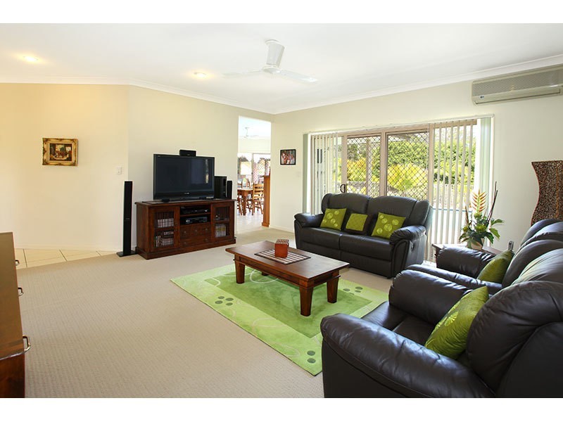 46 Pasture Place, Mount Nathan QLD 4211