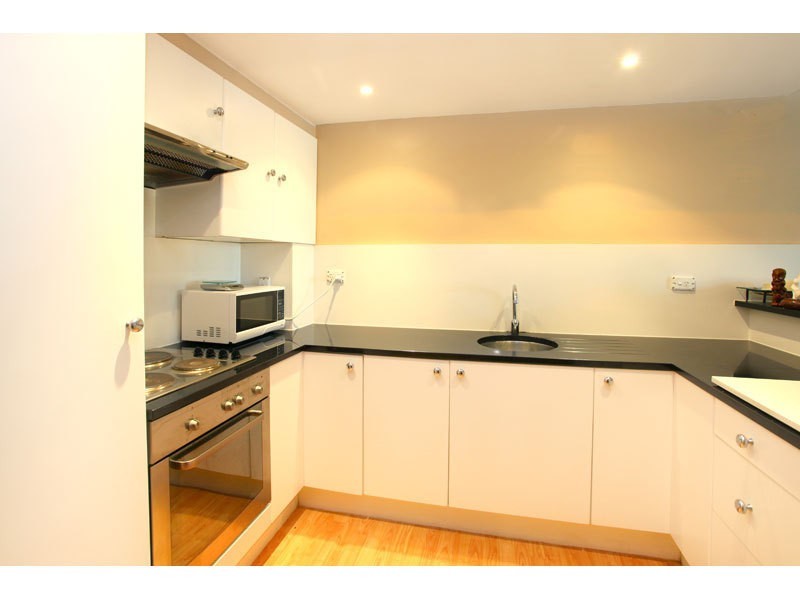 2/17 Martin Street, Nerang QLD 4211