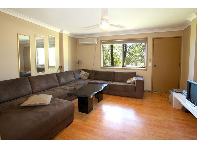 2/17 Martin Street, Nerang QLD 4211