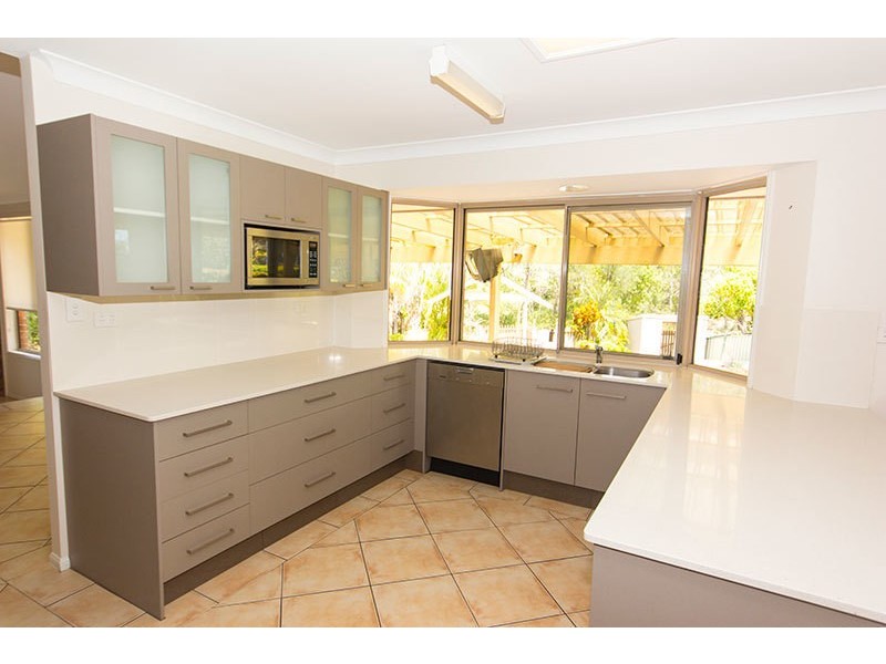 31 Merloo Drive, Nerang QLD 4211