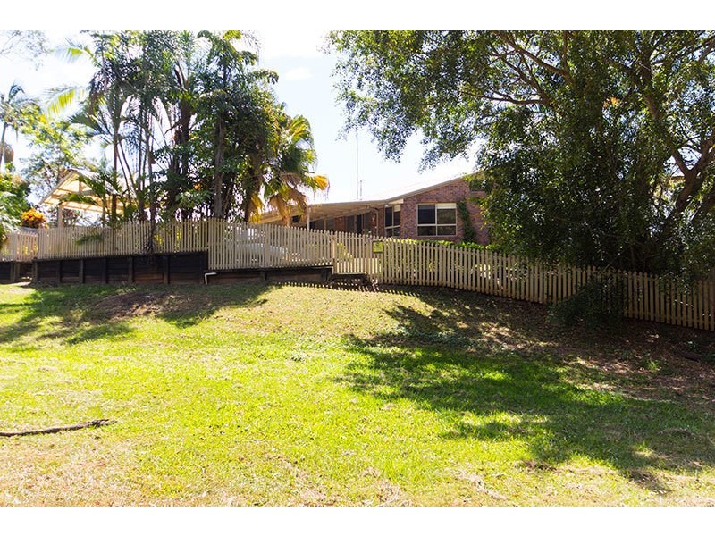 31 Merloo Drive, Nerang QLD 4211
