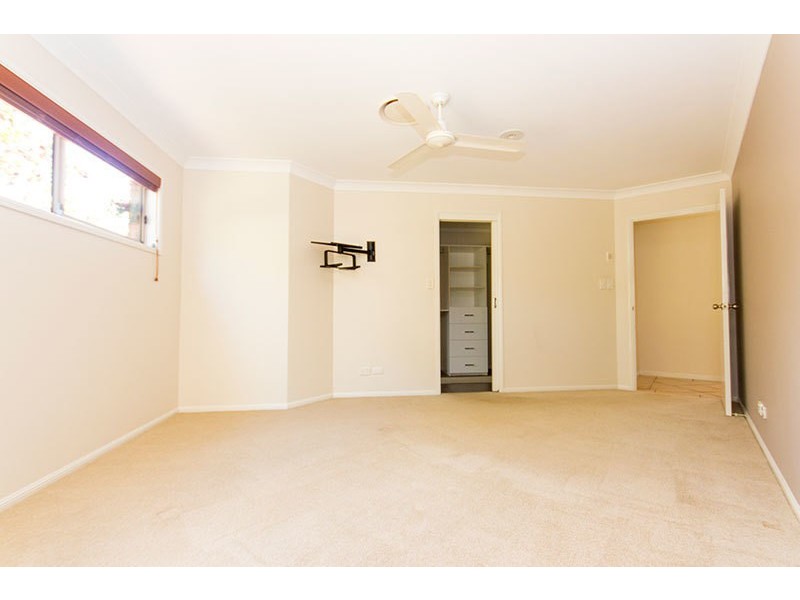 31 Merloo Drive, Nerang QLD 4211