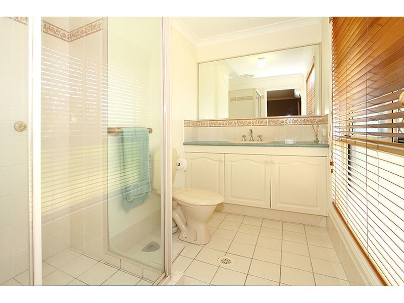 5 Birdlife Court, Nerang QLD 4211