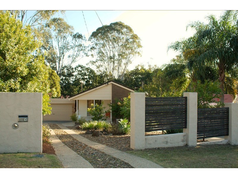4 Wundowie Street, Nerang QLD 4211
