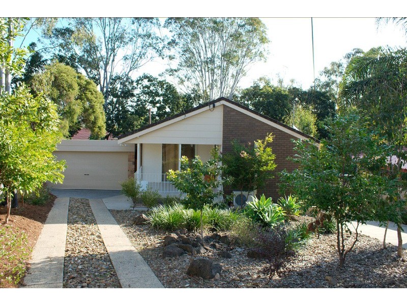 4 Wundowie Street, Nerang QLD 4211