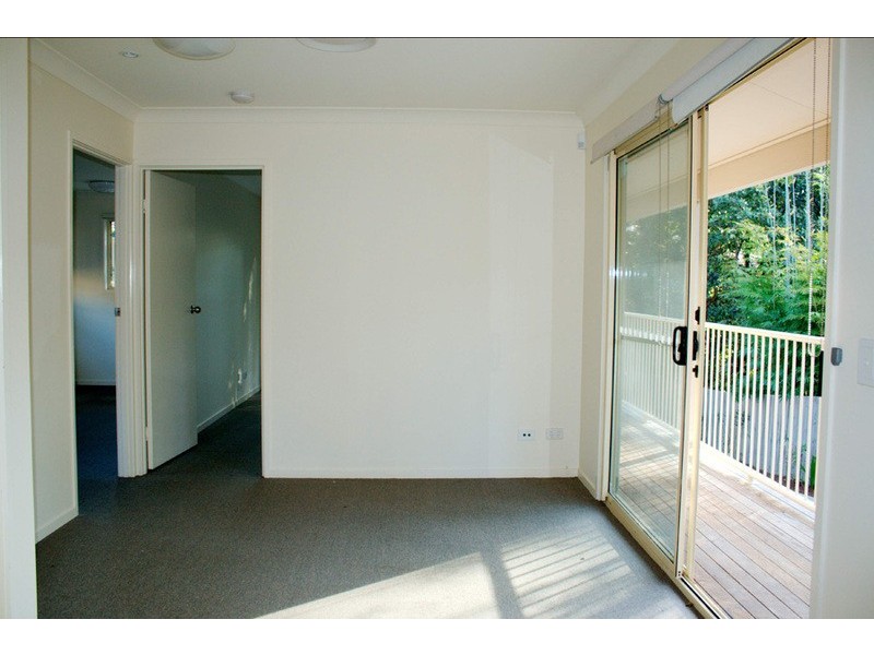 4 Wundowie Street, Nerang QLD 4211