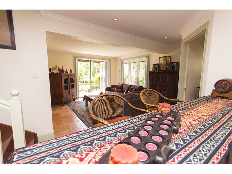 24 Hammond Drive, Gaven QLD 4211