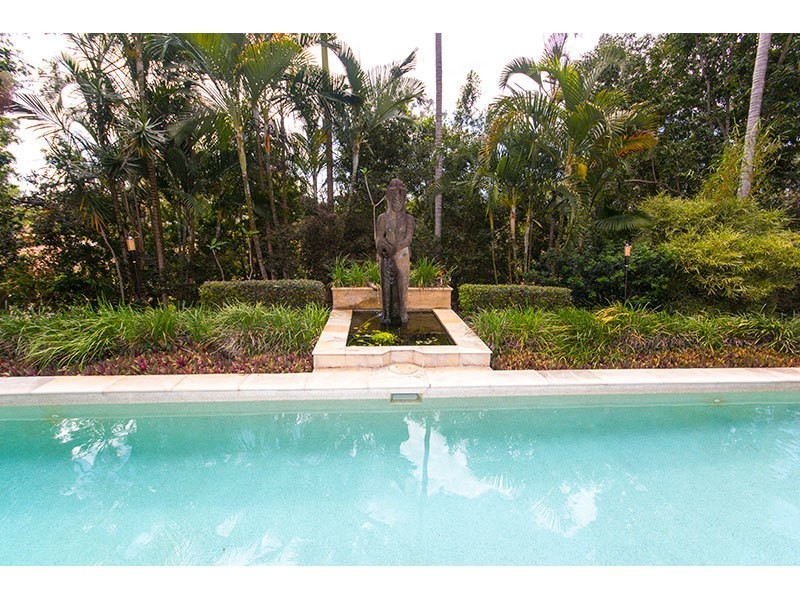 24 Hammond Drive, Gaven QLD 4211