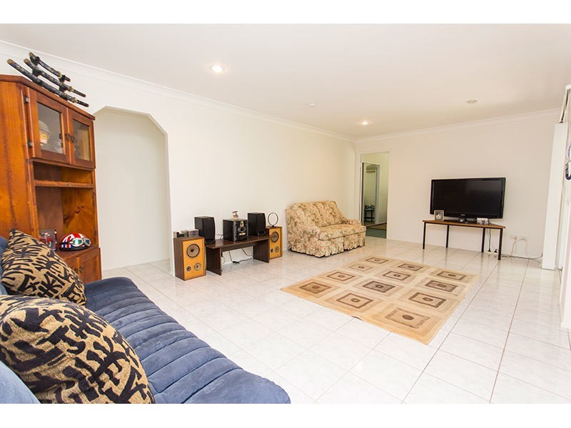 27 Riverpark Drive, Nerang QLD 4211