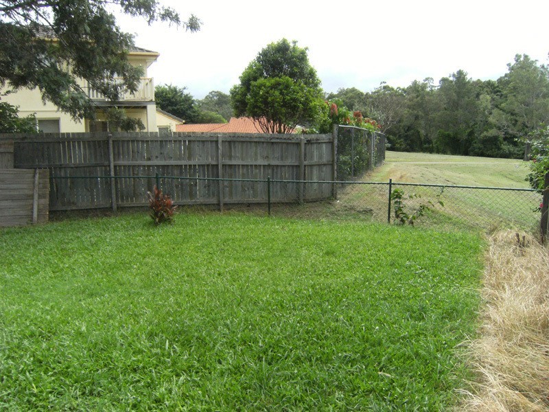 2/1 Foote Court, Nerang QLD 4211