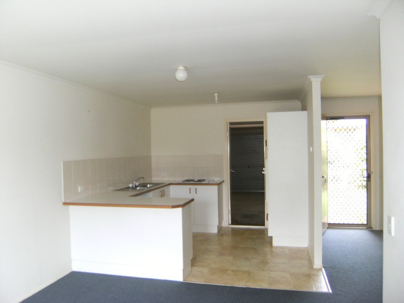 2/1 Foote Court, Nerang QLD 4211