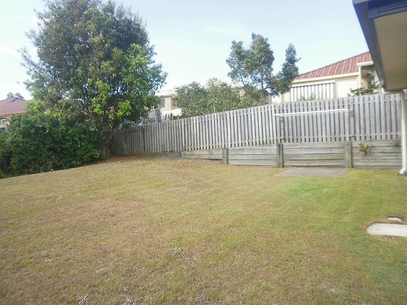 6 Matai Crescent, Nerang QLD 4211