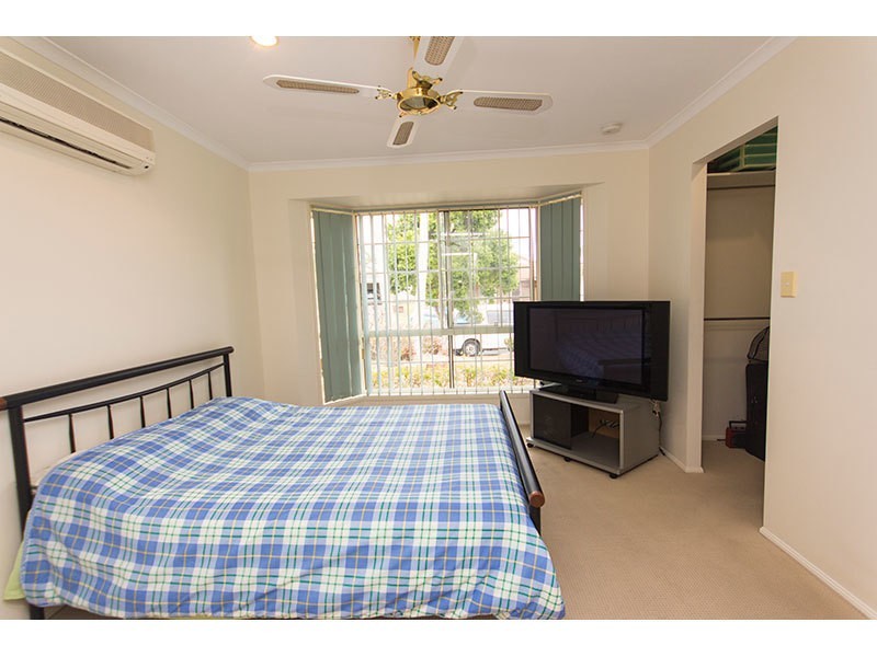 16 Shenton Way, Nerang QLD 4211