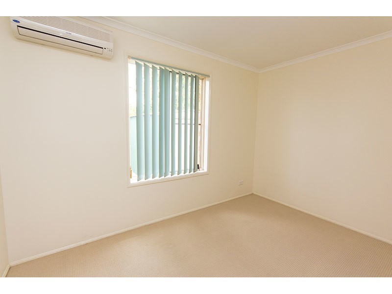 16 Shenton Way, Nerang QLD 4211