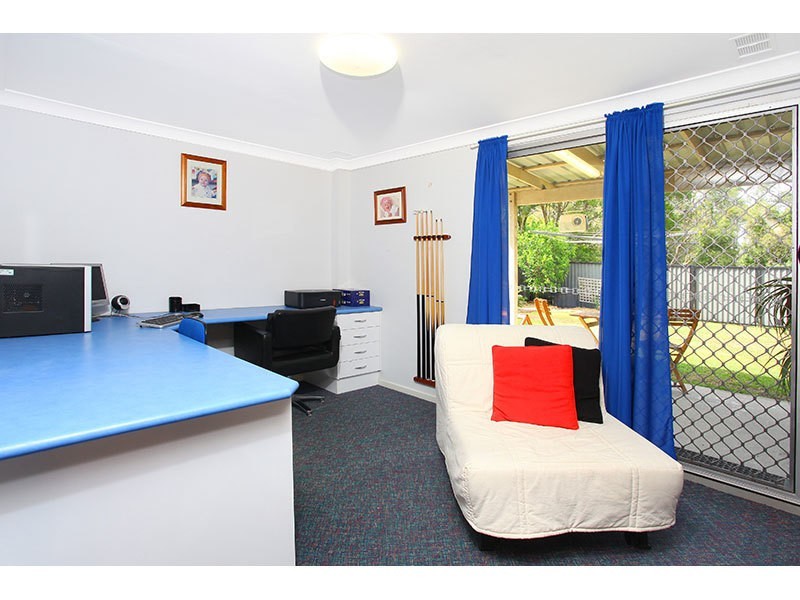 276 Government Road, Labrador QLD 4215